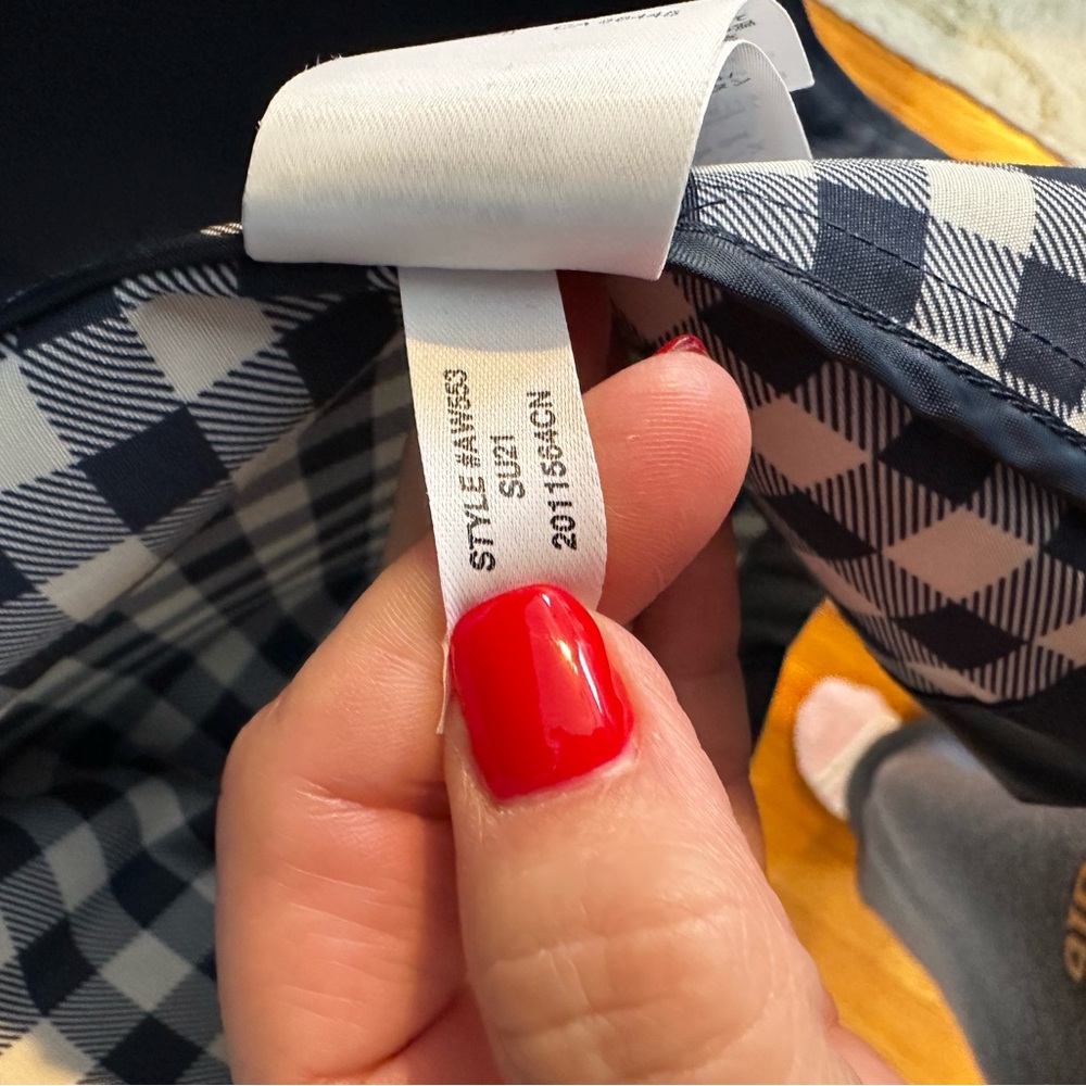 😍 J. Crew Rain Jacket BOGO 😍 - Picture 5 of 9